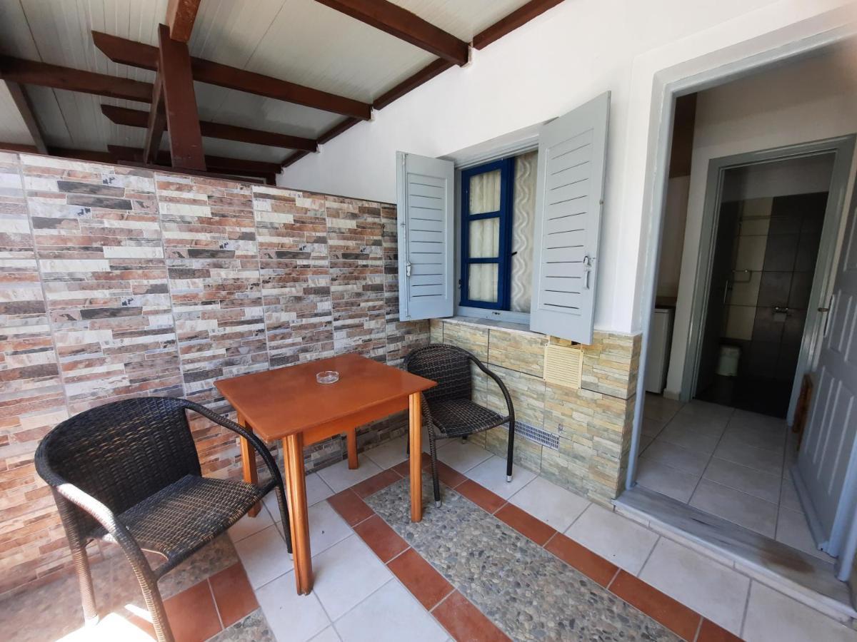 Villa Nektaria เปริสซา ภายนอก รูปภาพ